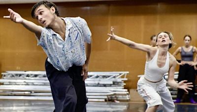 Danza y ciencia, pareja de baile en Oviedo