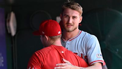 Rookie Jack Kochanowicz earns his first career win as the Angels beat Nationals