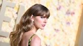 When did Taylor Swift become a billionaire?