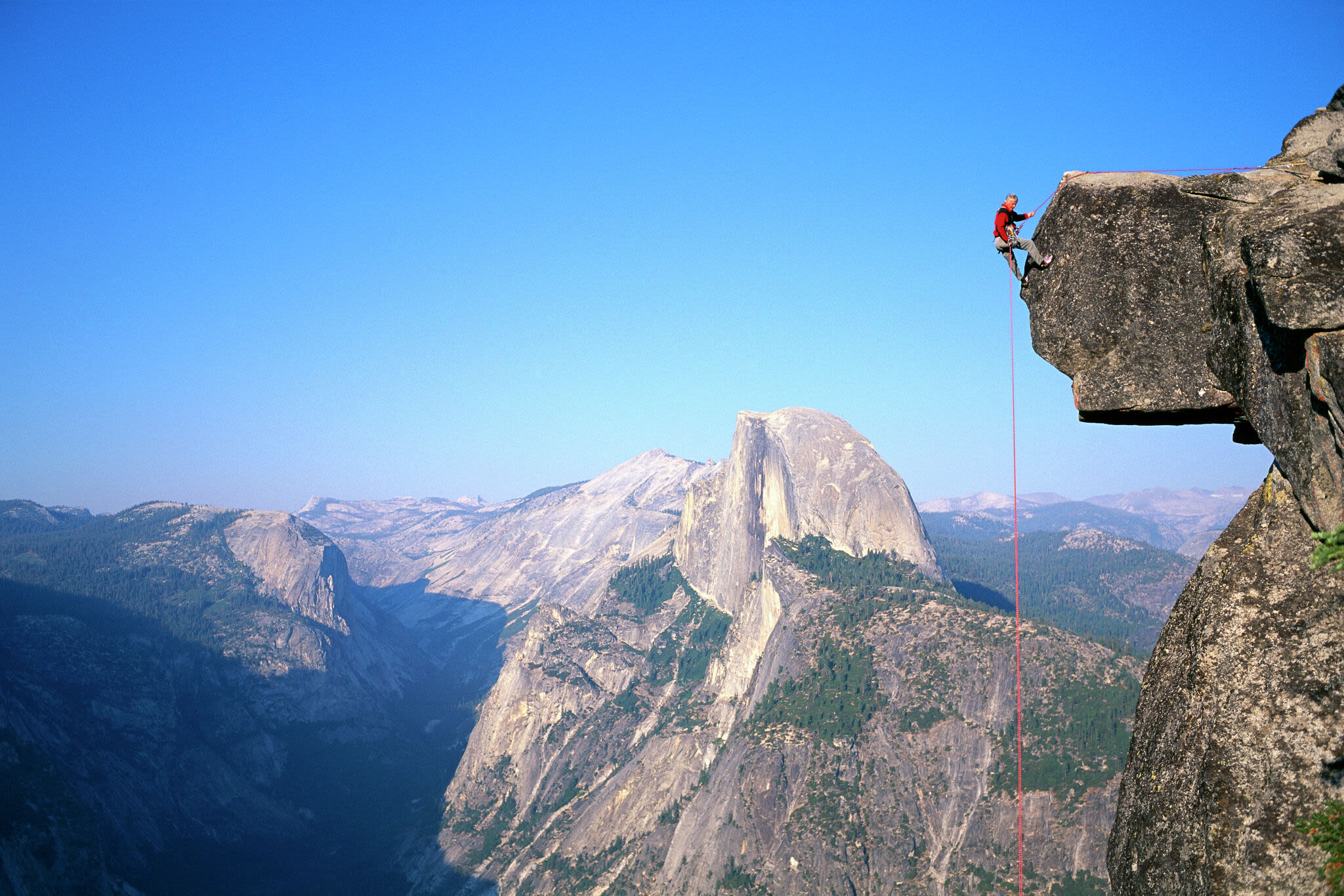 You can now track how many climbers are on Yosemite's walls