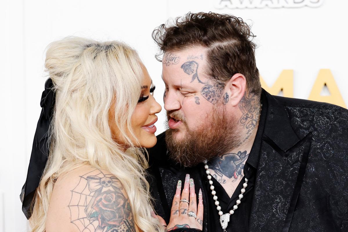 PIC: Jelly Roll's Wife, Bunnie Xo, Celebrates Their Anniversary With Sweet Throwback Photo