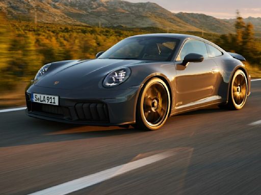 Porsche revela 1º 911 híbrido da história; veja fotos e números