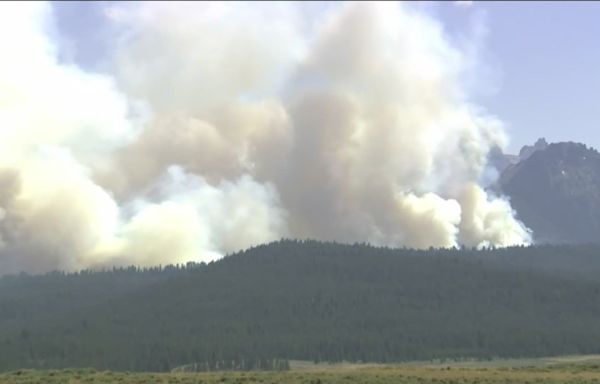 Bench Lake Fire continues to burn in Sawtooth wilderness