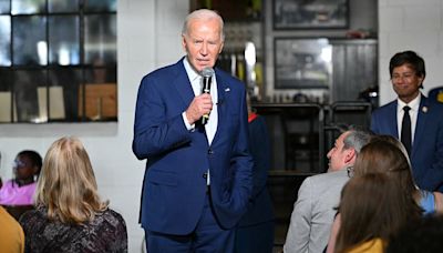 Biden's meeting with Democrats turns into disaster