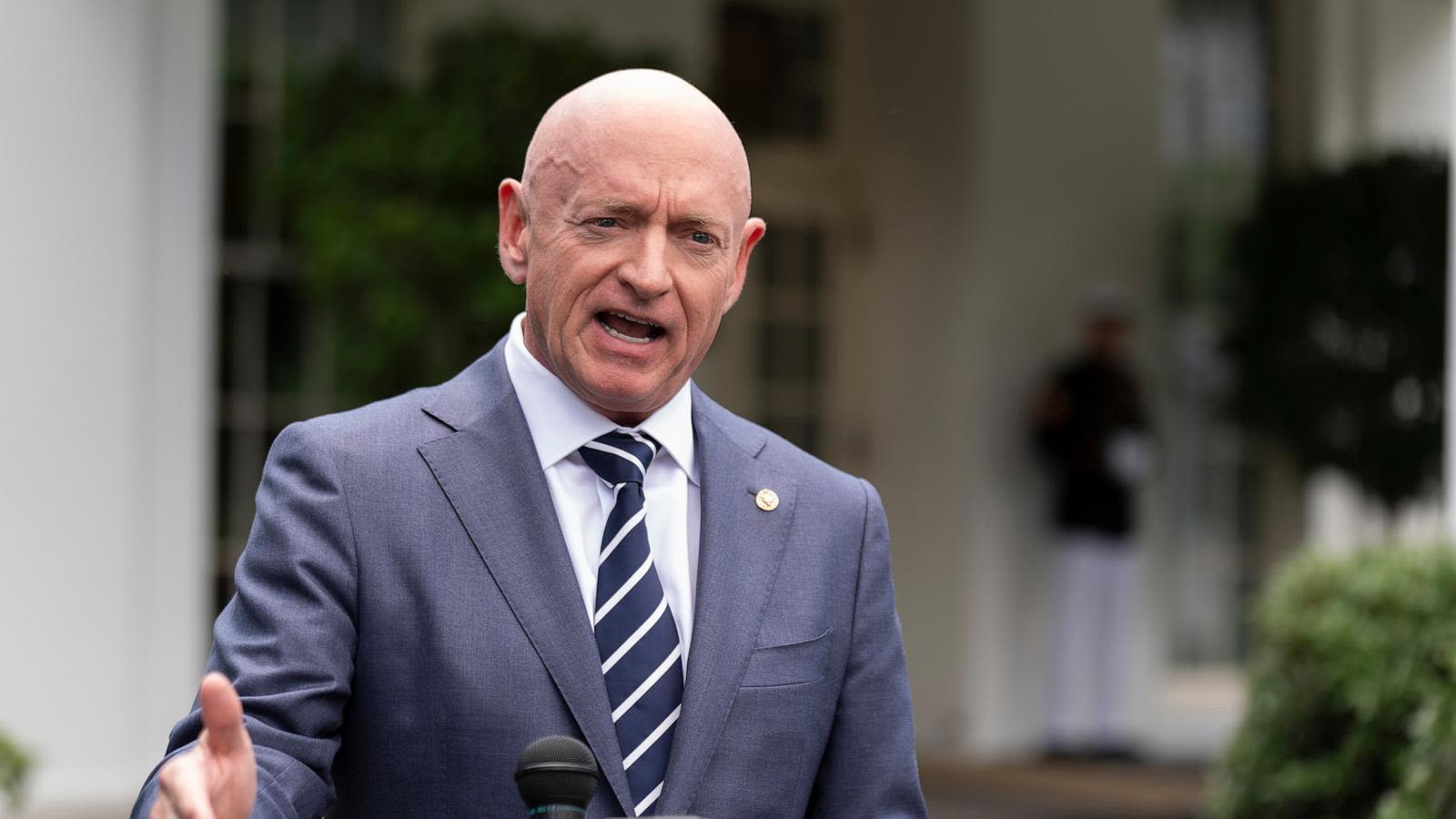 Potential VP pick Mark Kelly backs pro-labor legislation after unions voice concern