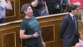 Sorpresa en el Congreso: un espontáneo se pone a cantar el 'Himno a la Alegría' desde los escaños