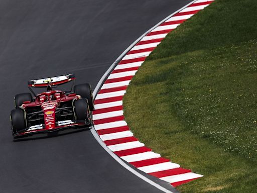 Fórmula 1: Hamilton lidera el viernes en Barcelona con Sainz a 22 milésimas