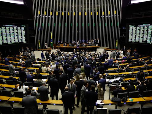 Cúpula da Câmara quer discutir nova reforma da Previdência em 2025