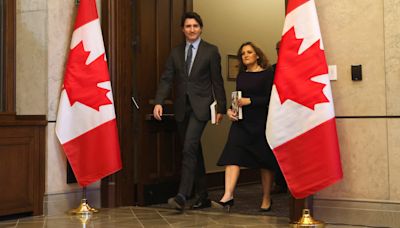 Canada's Trudeau expresses confidence in finance minister, damping reports of strain