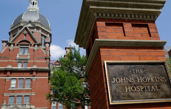 Most Johns Hopkins Medical Students to Receive Free Tuition After $1 Billion Gift