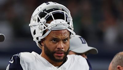 Cowboys QB Dak Prescott Breaks Silence on Ezekiel Elliott Signing