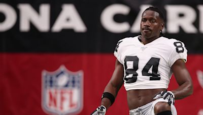 Antonio Brown Trolls Raiders With Retirement Announcement