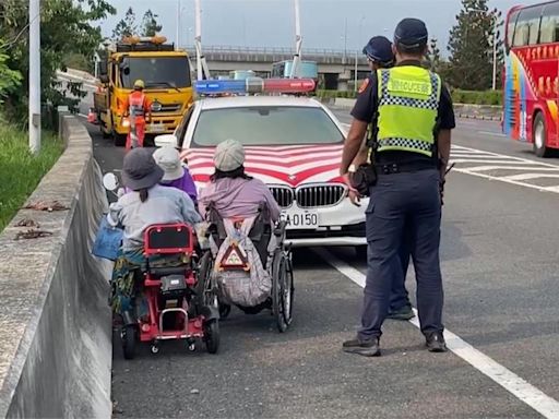 電動輔助自行車誤闖國道 警獲報火速到場護送