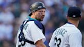 Mariners catcher Cal Raleigh played 18-inning marathon ALDS game with broken thumb, torn hand ligaments