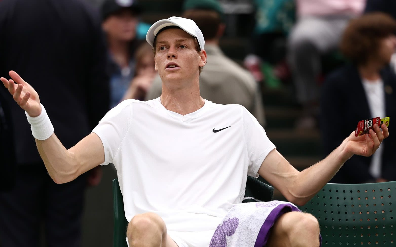 Jannik Sinner misses chance to stake claim as Daniil Medvedev beats world No 1