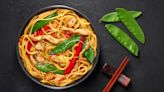 Lo Mein: 10 Facts About The Popular Chinese Takeout Dish