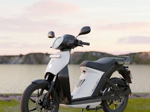 eBikeGo Unveiled Muvi 125 5G Electric Scooter In India; Here's All You Need To Know - News18