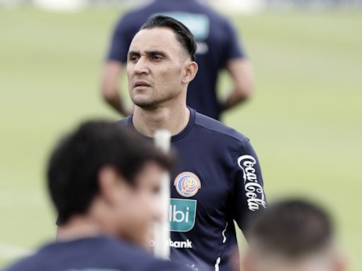 Keylor Navas es "fundamental" para Costa Rica en eliminatorias y Copa América, dice Vivas