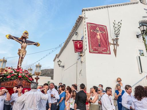 Petrer celebra el 350 aniversario de la entronización del Cristo de la Sangre del Monte Calvario