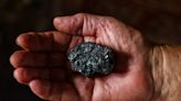 8 Coal Stocks that Pay Dividends