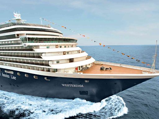 Holland America's Latest Sale Has Up to 40% Off Cruises — When to Book