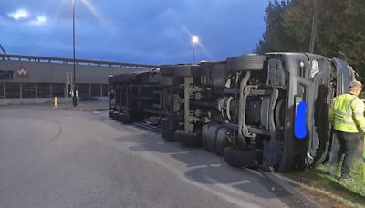 Amazon lorry on its side at Avonmouth - dramatic pictures