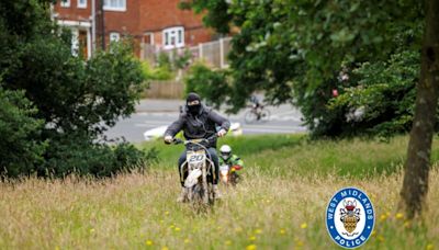 Police chase off-road bikers in Wollescote Park in day of action