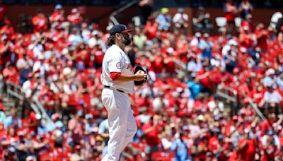 Lynn pitches 6 sparkling innings as the Cardinals blank the Reds 2-0 for a 4-game series split