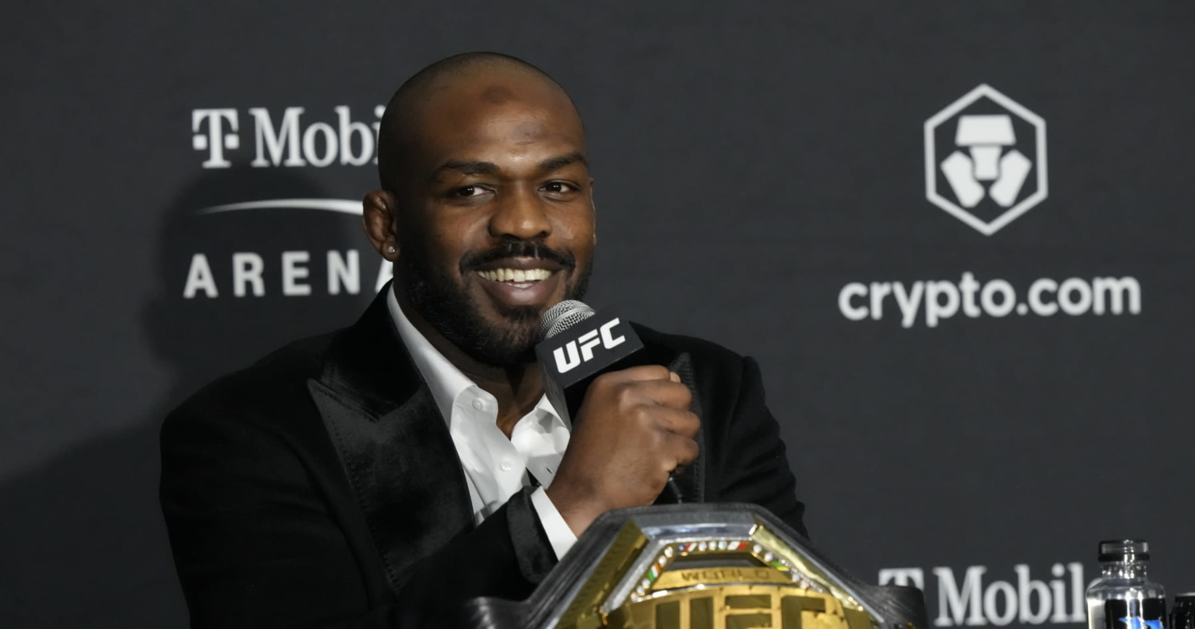 UFC's Jon Jones Eyes Stipe Miocic Fight amid Tom Aspinall's Push for Unification Bout