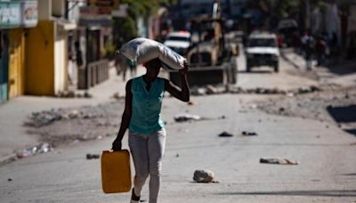 Haití: Aterriza el primer avión con ayuda humanitaria en tres meses