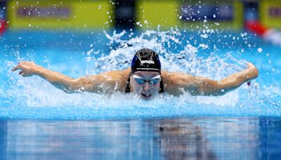 U.S. Olympic swimming trials: Gretchen Walsh smashes world record in 100 fly