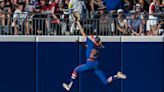 Texas softball remains impressively perfect at Women's College World Series | Bohls