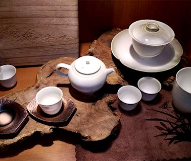茶藝體驗課程推薦，書畫作品訂製首選德馨圓