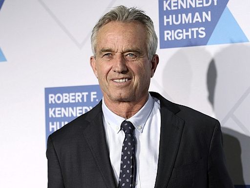 Robert F. Kennedy Jr. campaign turns in sufficient number of signatures to be placed in Arkansas ballot | Northwest Arkansas Democrat-Gazette