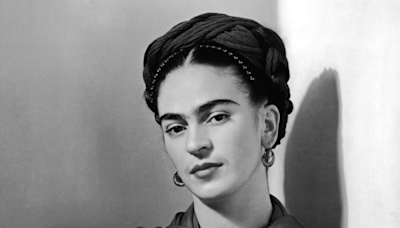 Taller "Desde el corazón" invita a crear arte objeto sobre Frida Kahlo • Once Noticias