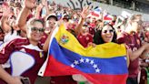 La Vinotinto y ‘Mano, tengo fe’, el fútbol llena de esperanza a migrantes venezolanos