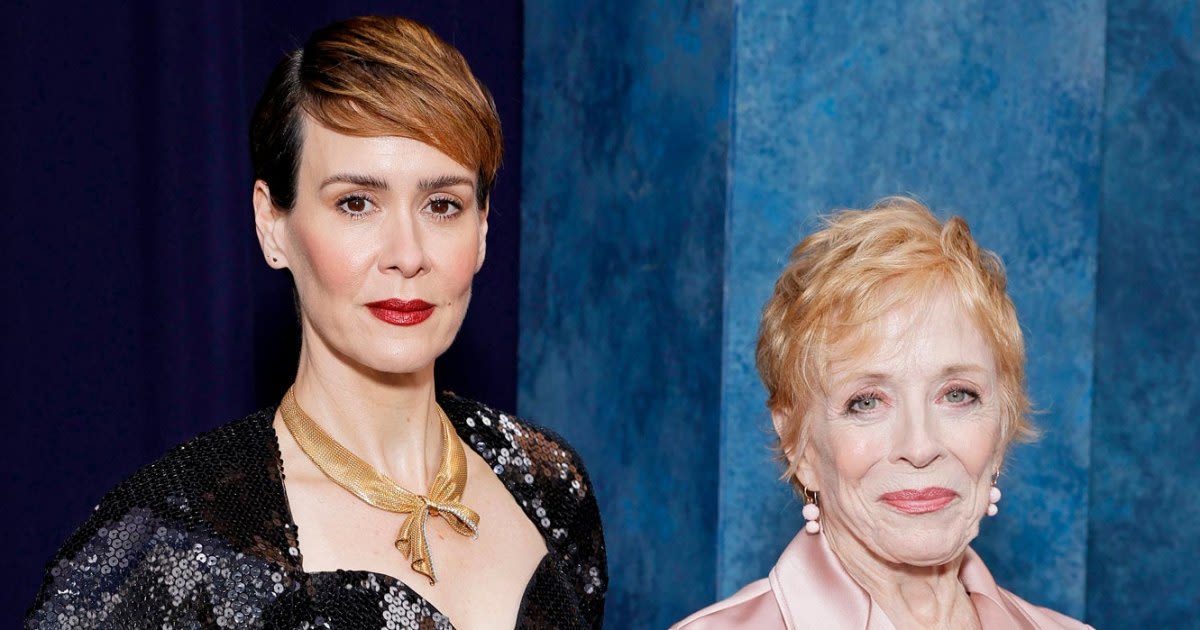 Sarah Paulson and Partner Holland Taylor Live in Separate Homes