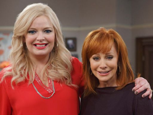 Reba McEntire Hypes Up NBC Pilot Reuniting Her With ‘Reba’ Costar Melissa Peterman