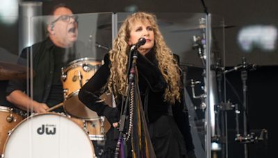 Stevie Nicks Was Hospitalized For Two Days With An Infection, She Reveals