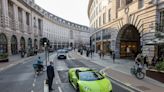 CEO Lamborghini dice que no urge volverse totalmente eléctrico