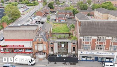 Work begins on Hull cinema damaged by Luftwaffe in World War Two