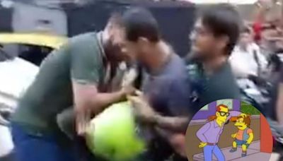 [Video] Pelea entre motociclista y conductor de un carro terminó como en ‘Los Simpson’