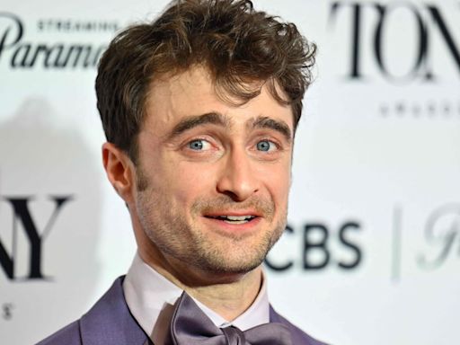 Daniel Radcliffe ganha seu primeiro prêmio no Tony Awards; veja o discurso e a reação do ator