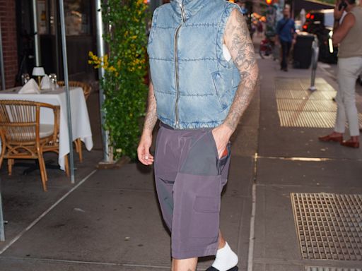 Justin Bieber and His Gigantic Shorts Don’t Care About ‘Thigh Guy Summer’