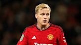 Man Utd midfielder Donny Van De Beek set for Eintracht Frankfurt loan in January