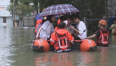 Torrential rains lash multiple cities in south China's Guangdong