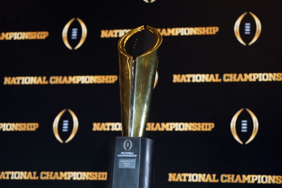 Pete Thamel Predicts Which Group of Five Team Will Make College Football Playoff