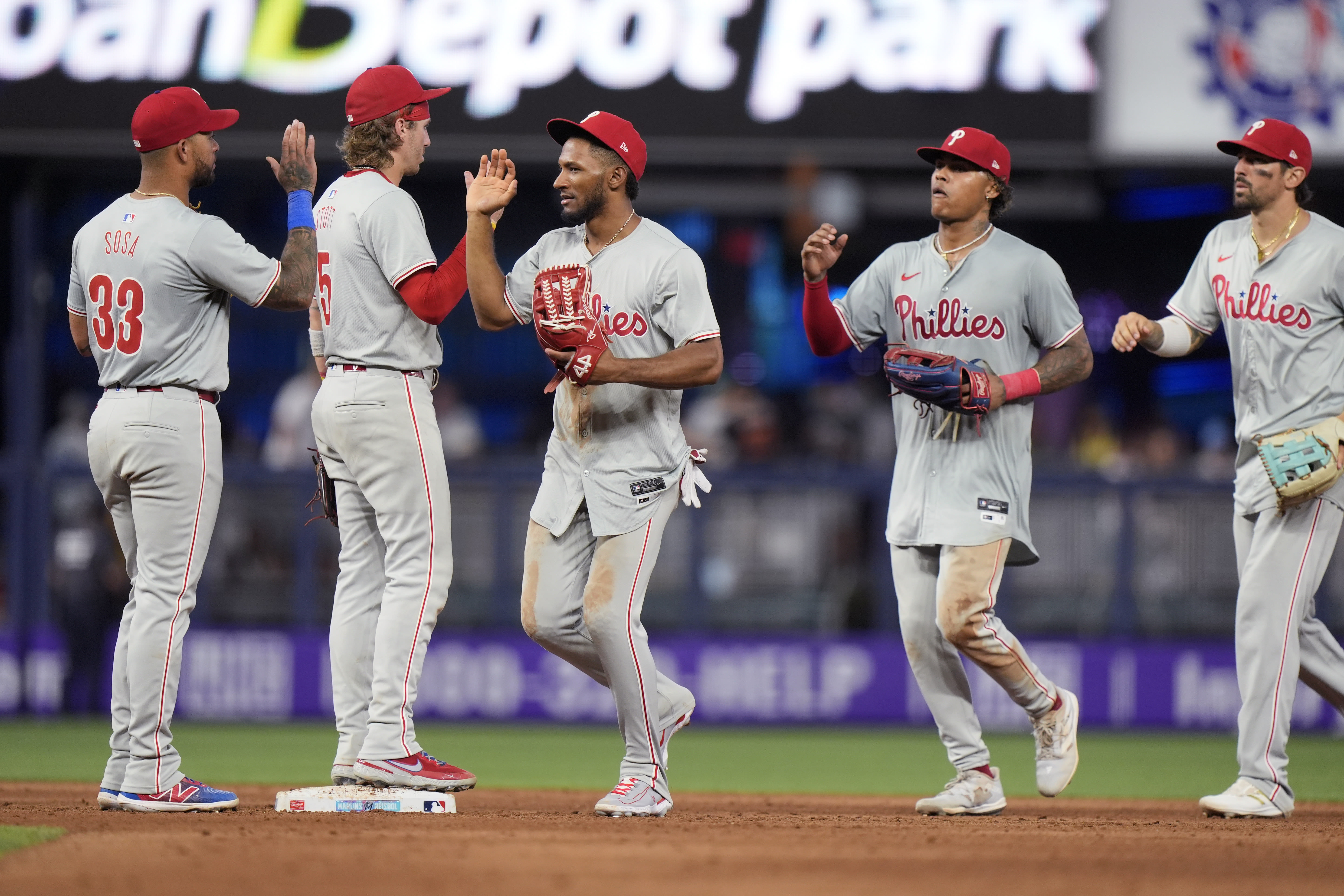 Bryson Stott's bases-clearing triple keys MLB-best Phillies' 8-3 win over Marlins