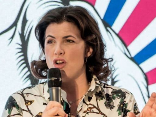 Kirstie Allsopp unleashes rant at 'utter w***ers' after dog poo bag discovery