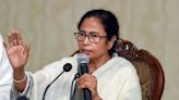 As Oppn CMs announce boycott of NITI Aayog meet, Mamata postpones Delhi visit by a day